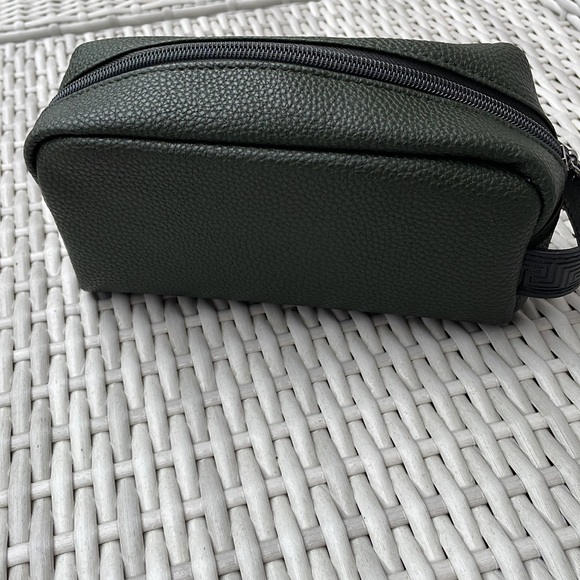 VERSACE Parfums Green Cosmetic/Toiletry Bag - Picture 5 of 11